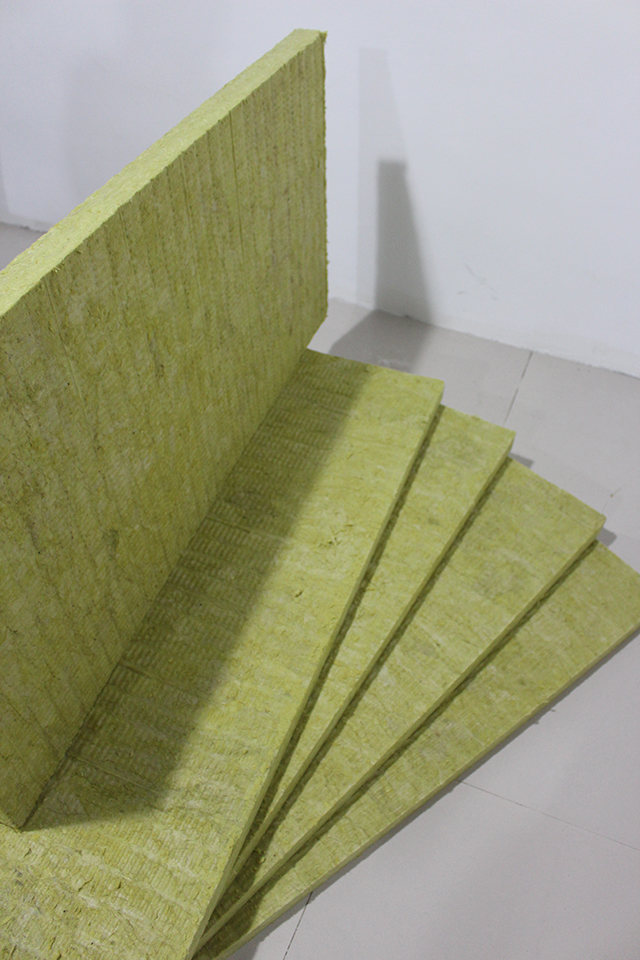 漯河河南岩棉板施工的时候要注意什么